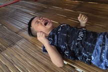 Hai con nhỏ mắc bệnh hiểm, mẹ khóc nghẹn vì không còn tiền cứu chữa