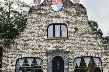 Những ngôi nhà “thảm họa” cho thấy đắc tội với kiến trúc sư là một sai lầm