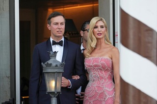 Ivanka Trump đẹp nổi bật giữa dàn khách dự đám cưới tỷ phú - 4