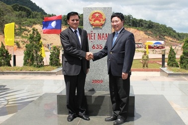 Việt Nam - Lào khai trương cặp cửa khẩu quốc tế La Lay