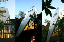 Nhà vát góc độc đáo, tràn ngập ánh sáng trong ngõ nhỏ ở Hà Nội