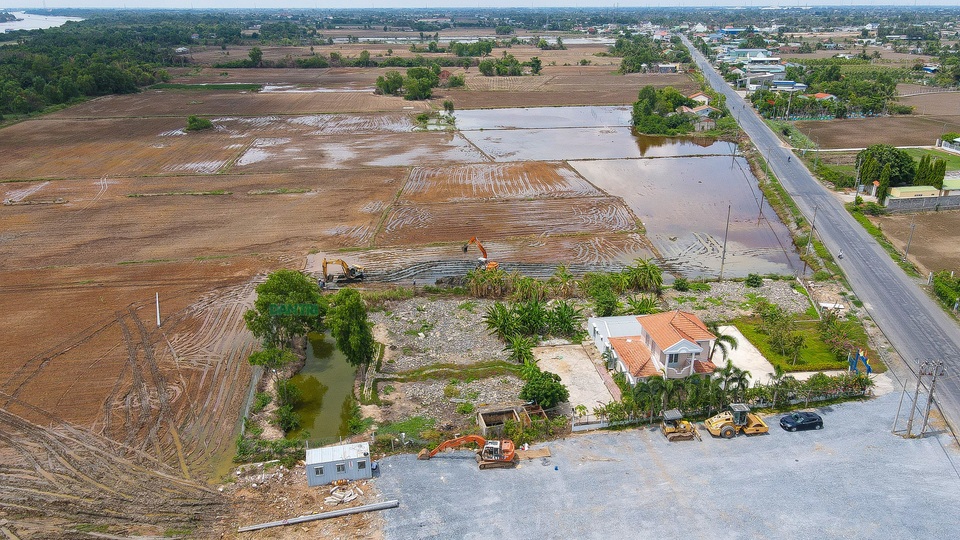 Tái khởi động dự án khu công nghiệp chậm tiến độ 15 năm - 2 Tái khởi động dự án khu công nghiệp chậm tiến độ 15 năm - 2