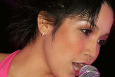 Mỹ Linh: Hạnh phúc và tự hào khi phát hành CD tại Nhật