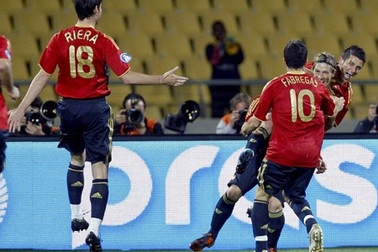 Torres lập hattrick, TBN “vùi dập” New Zealand