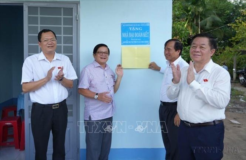 95 năm truyền thống ngành Tuyên giáo của Đảng: Phát huy vai trò đi trước mở đường - 11 95 năm truyền thống ngành Tuyên giáo của Đảng: Phát huy vai trò đi trước mở đường - 11
