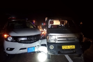 Thanh niên trộm xe tải ở Bình Định, "thông chốt" kiểm dịch Bình Thuận