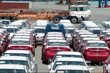 Thị trường "đóng băng" vì Covid-19, làm sao để biết ô tô tồn kho lâu ngày?