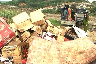 Tiêu hủy 5 nghìn sản phẩm kem dưỡng da, dầu gội đầu... không rõ nguồn gốc