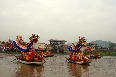 Về cố đô tham dự lễ hội Trường Yên