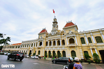 UBND TPHCM phân công công tác Chủ tịch và các Phó chủ tịch