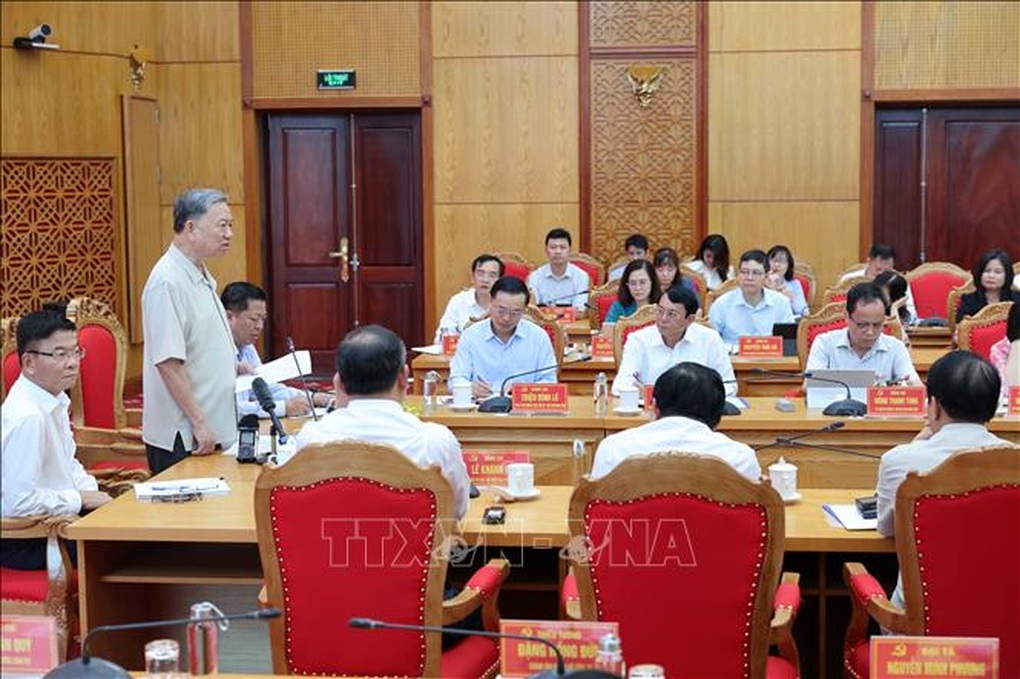 Chủ tịch nước Tô Lâm làm việc với Tỉnh ủy Cao Bằng - 4 Chủ tịch nước Tô Lâm làm việc với Tỉnh ủy Cao Bằng - 4