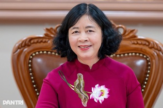 Bà Bùi Thị Minh Hoài là nữ Chủ tịch đầu tiên của Ủy ban T.Ư MTTQ Việt Nam