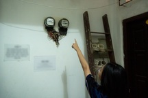 Chủ trọ tăng tiền điện khiến cuộc sống sinh viên thuê nhà chật vật