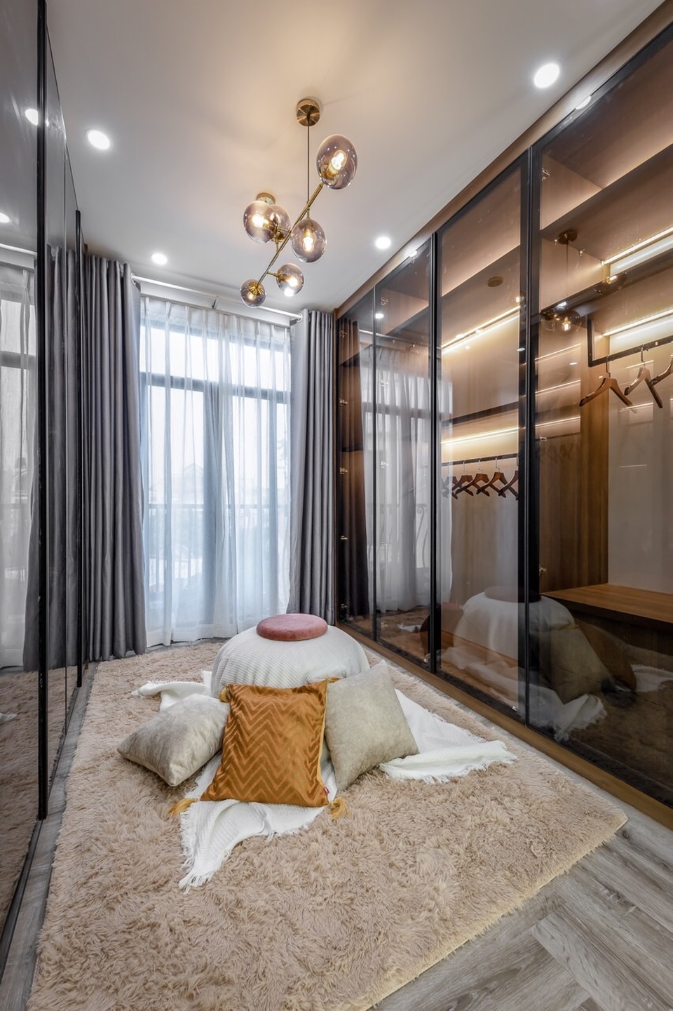 Cận cảnh ngôi nhà có thiết kế xanh mướt, đẹp mãn nhãn ở Bình Thạnh - 10 Cận cảnh ngôi nhà có thiết kế xanh mướt, đẹp mãn nhãn ở Bình Thạnh - 10