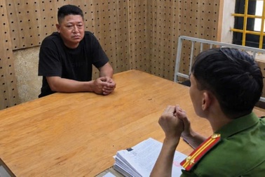Đánh người, đòi tiền sau va chạm giao thông, người đàn ông bị khởi tố