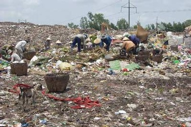 Dự án dở dang: Ô nhiễm ngút trời