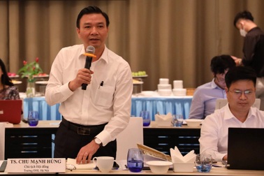 Động thái mới của Trường Đại học Luật Hà Nội sau 2 vụ "lùm xùm"