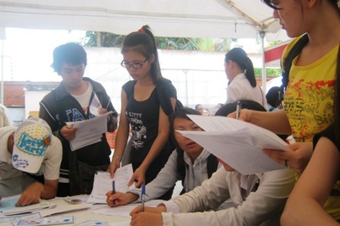 Những tấm bằng bị … xếp xó