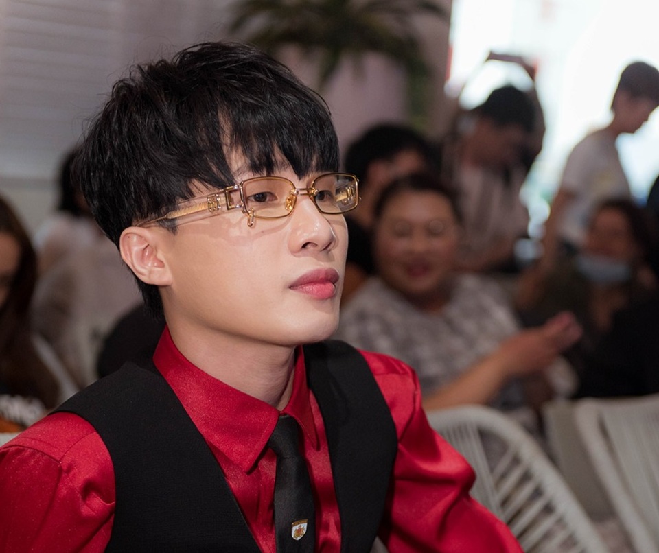 Ca sĩ trẻ Jack chính thức trở lại sau thời gian “sóng gió” khi solo - 5 Ca sĩ trẻ Jack chính thức trở lại sau thời gian “sóng gió” khi solo - 5