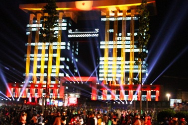 Thủ tướng nhấn nút khánh thành khu chính trị - hành chính 1.400 tỷ