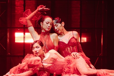 Concert "Chị đẹp" hé lộ mô hình sân khấu xoay độc đáo