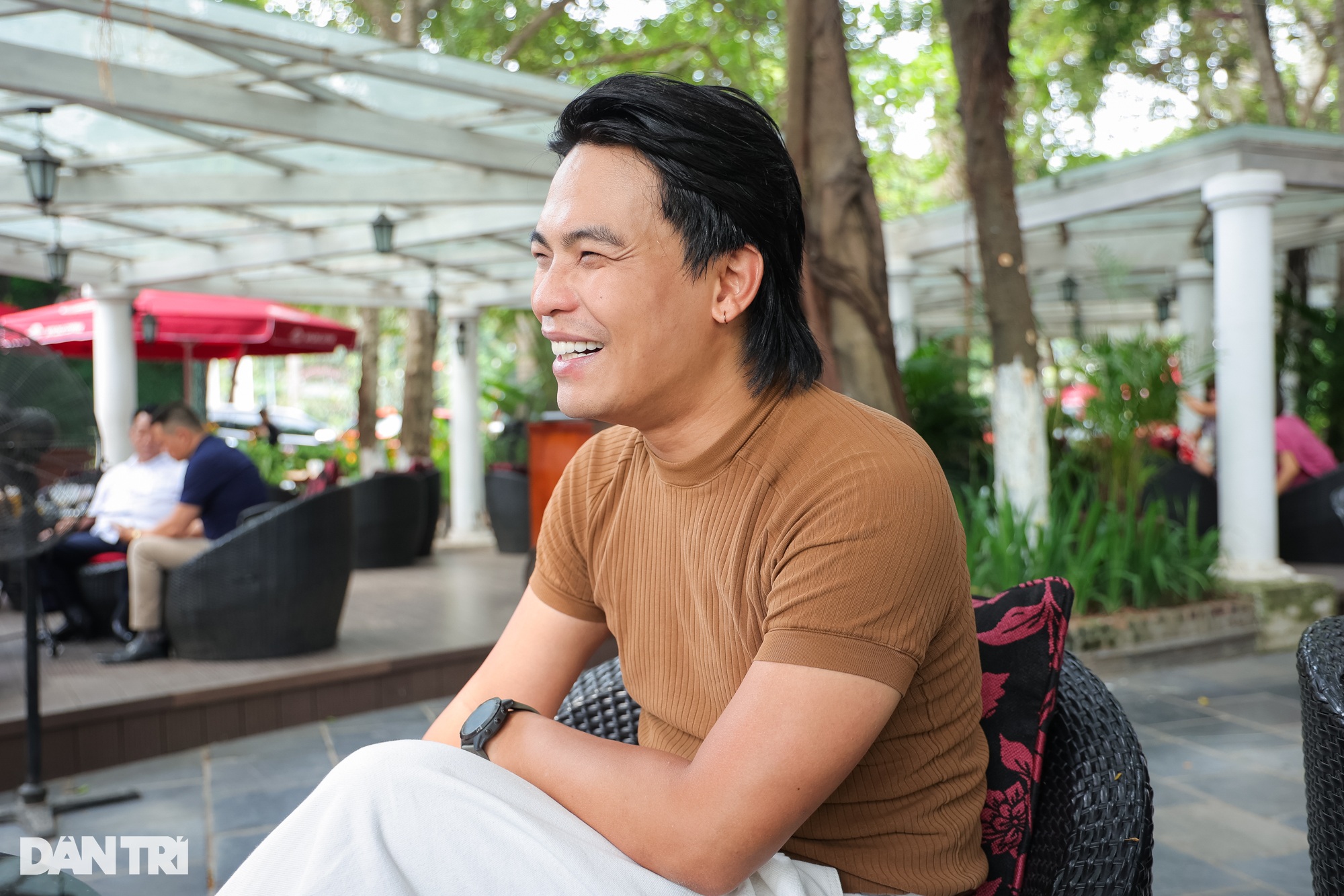 Dương Trường Giang nói về nhạc phim, kể lý do tham gia Rực rỡ ngày mới - 2 Dương Trường Giang nói về nhạc phim, kể lý do tham gia Rực rỡ ngày mới - 2