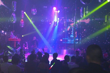 Thâm nhập những chốn ăn chơi biến tướng ở Đà Nẵng