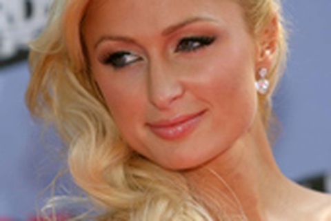 Paris Hilton được cưng chiều trong trại?