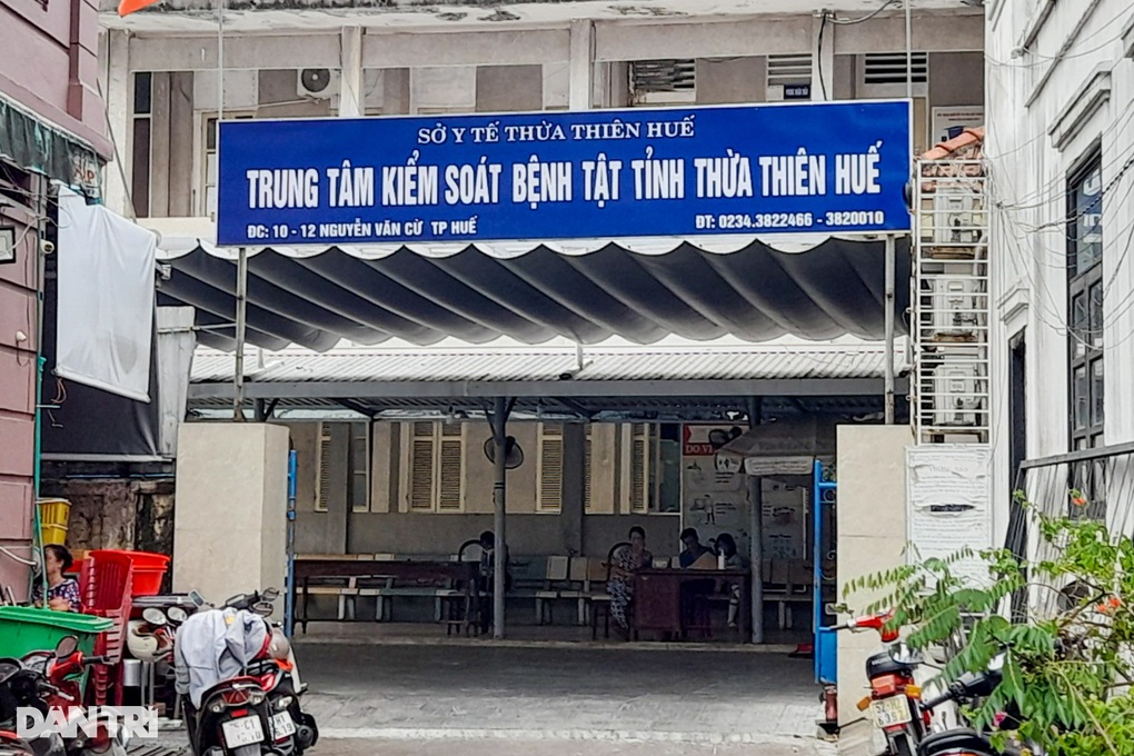 Vừa trở lại làm việc, nguyên Giám đốc CDC TT-Huế lại bị phục hồi điều tra - 1 Vừa trở lại làm việc, nguyên Giám đốc CDC TT-Huế lại bị phục hồi điều tra - 1