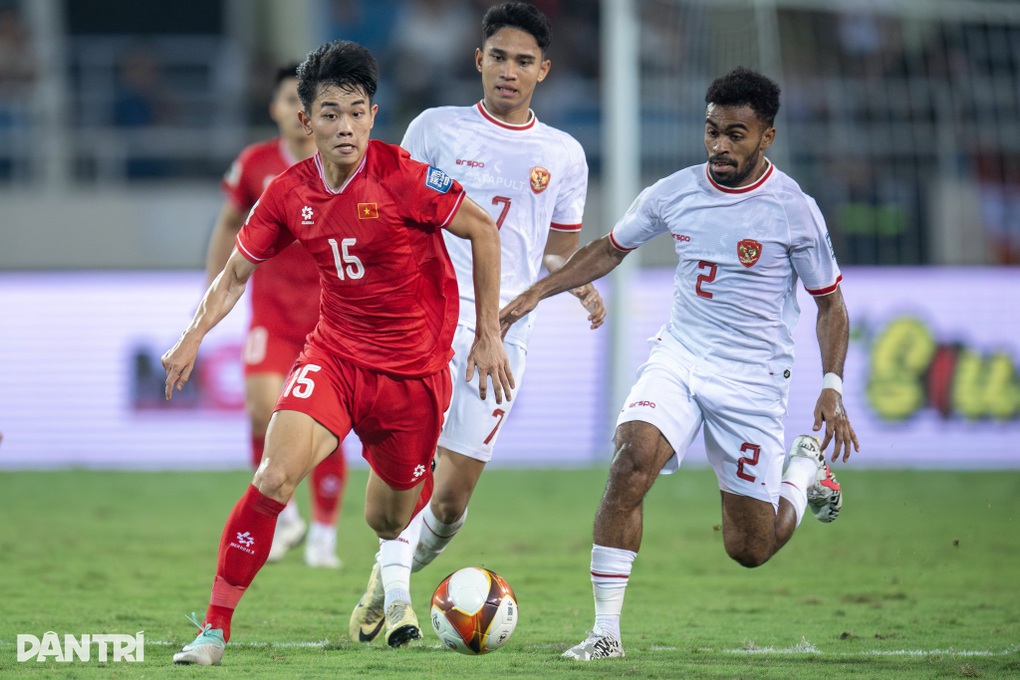 HLV Kim Sang Sik dùng học trò ông Park Hang Seo là hợp lý - 3 HLV Kim Sang Sik dùng học trò ông Park Hang Seo là hợp lý - 3