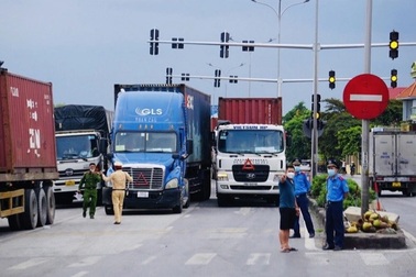 "Thuốc đặc trị" nào cho nạn ùn tắc giao thông tại hàng loạt địa phương?