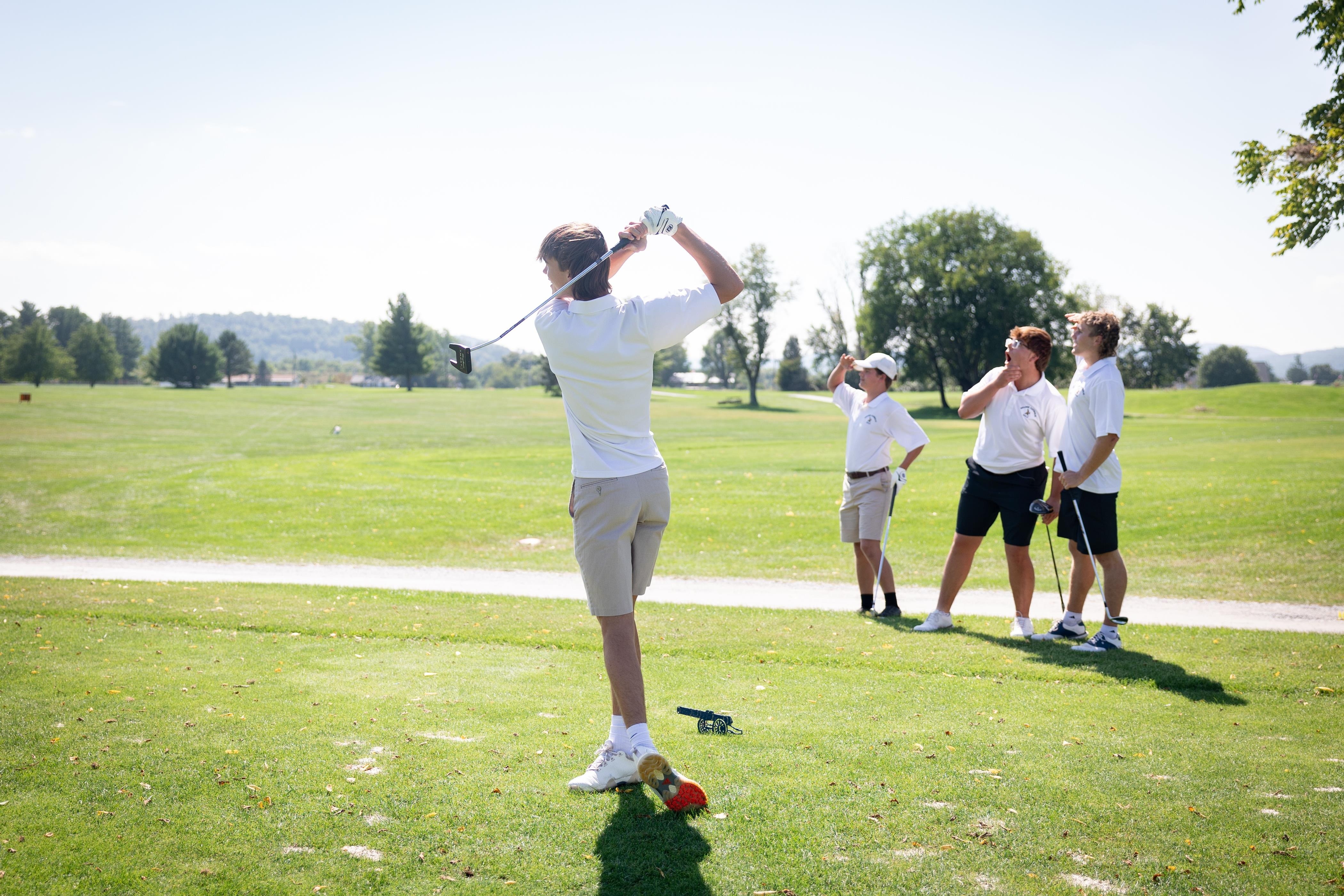 Tại sao Tổng thống đắc cử Donald Trump sớm cho con cháu học chơi golf? - 5 Tại sao Tổng thống đắc cử Donald Trump sớm cho con cháu học chơi golf? - 5