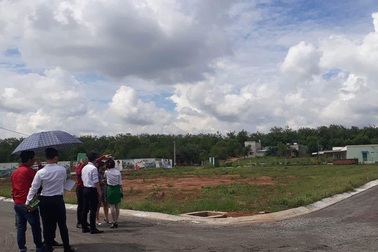 "Khốn khổ vì mua đất nền... mập mờ pháp lý": Công ty đã trả tiền lại cho dân