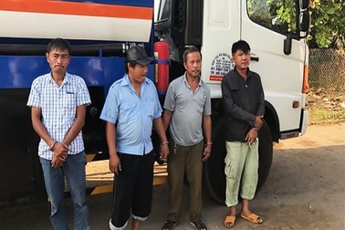 Hàng trăm nghìn lít dầu máy bay đã bị “rút ruột” như thế nào?