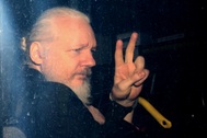Ecuador tốn hơn 6 triệu USD để bảo vệ ông chủ WikiLeaks suốt 7 năm
