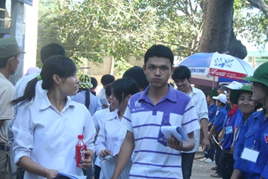 Các trường phải tạo điều kiện tối đa cho thí sinh thi nhờ