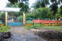 Học sinh lớp 9 viết tâm thư thỉnh cầu “mở” cổng trường