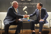 Bộ trưởng Đào Ngọc Dung làm việc với Giám đốc ILO tại Mỹ