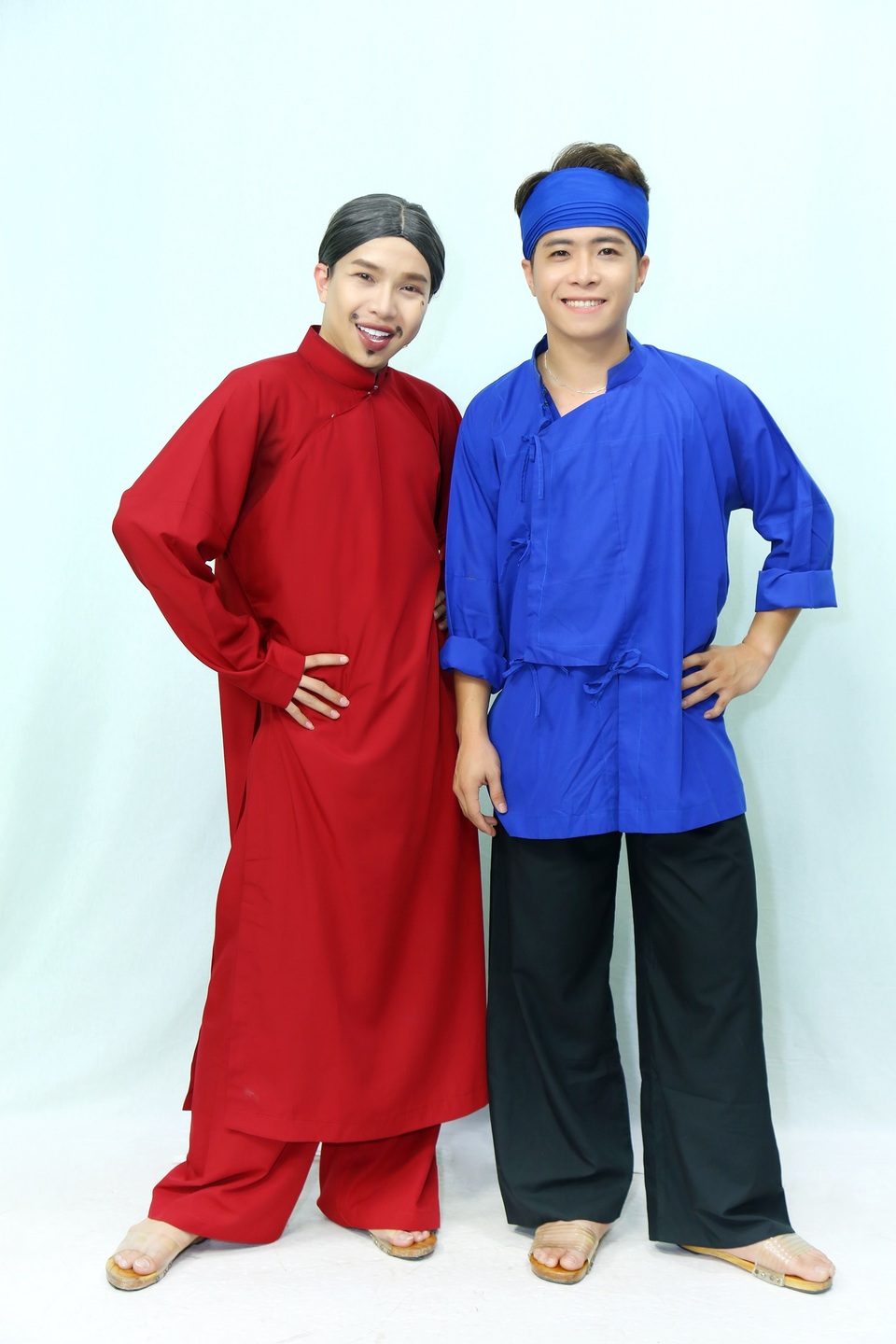 “Thánh vẽ lông mày” chưa nghĩ đến chuyện chuyển giới, đám cưới đồng tính - 1