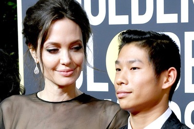 Angelina Jolie sẽ cho con học Đại học ở Hàn Quốc?
