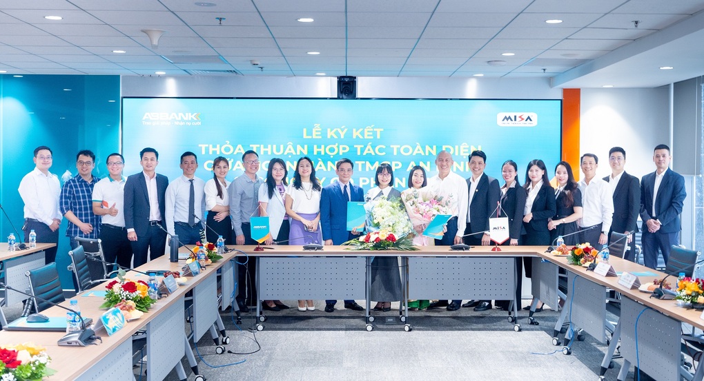 ABBANK và MISA hợp tác hỗ trợ khách hàng chuyển đổi số toàn diện - 2 ABBANK và MISA hợp tác hỗ trợ khách hàng chuyển đổi số toàn diện - 2
