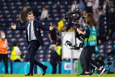 Andriy Shevchenko: Người viết nên lịch sử cho bóng đá Ukraine