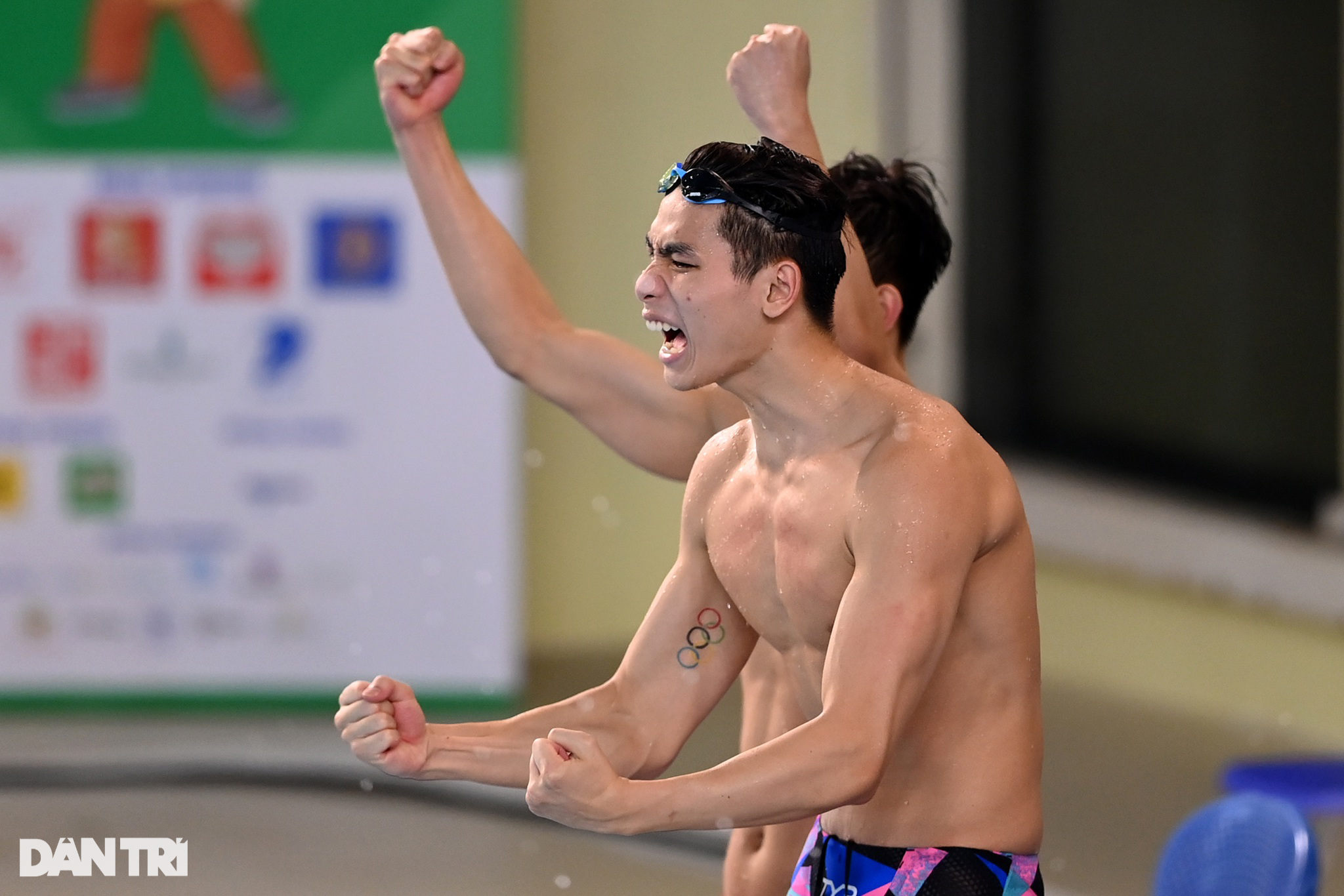 Khoảnh khắc đội bơi Việt Nam phá kỷ lục SEA Games thi 4x200m tiếp sức tự do - 7 Khoảnh khắc đội bơi Việt Nam phá kỷ lục SEA Games thi 4x200m tiếp sức tự do - 7