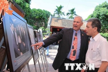 Tiệc kỷ niệm 20 năm bình thường hóa quan hệ Việt Nam-Hoa Kỳ