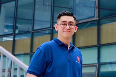 Sinh viên Đại học Văn Lang và hai lần thủ khoa