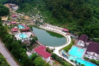 Làm rõ việc bé trai 14 tuổi tử vong trong bể bơi khu sinh thái