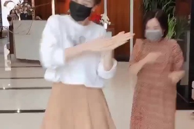 Hoa hậu Phí Linh cover "Vũ điệu rửa tay" gây "sốt"