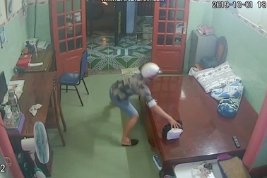 Công an truy tìm kẻ trộm gần 800 triệu đồng rồi tẩu thoát trong 3 giây