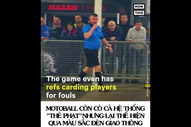 Kỳ lạ môn thể thao: “vừa lái xe vừa đá bóng”!