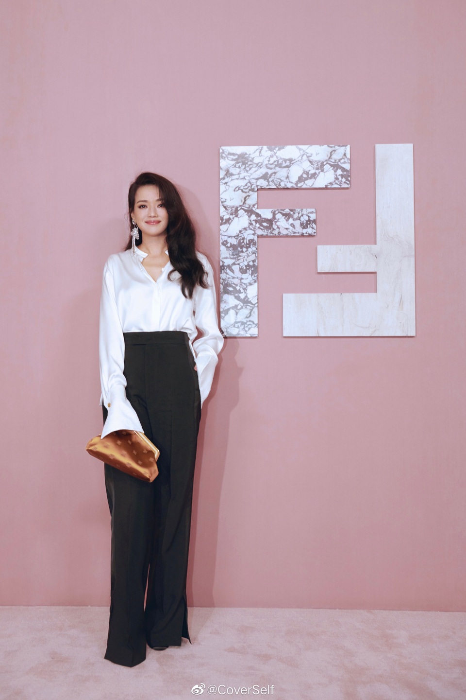 Bà mẹ ba con Trương Bá Chi xinh đẹp, lấn át Triệu Vy và Thư Kỳ - 13 Bà mẹ ba con Trương Bá Chi xinh đẹp, lấn át Triệu Vy và Thư Kỳ - 13